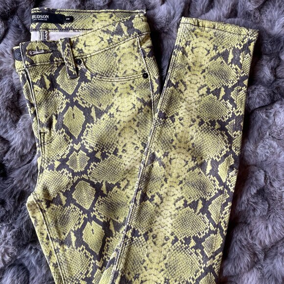 Hudson Super Skinny Nico Jeans - Picture 3 of 9